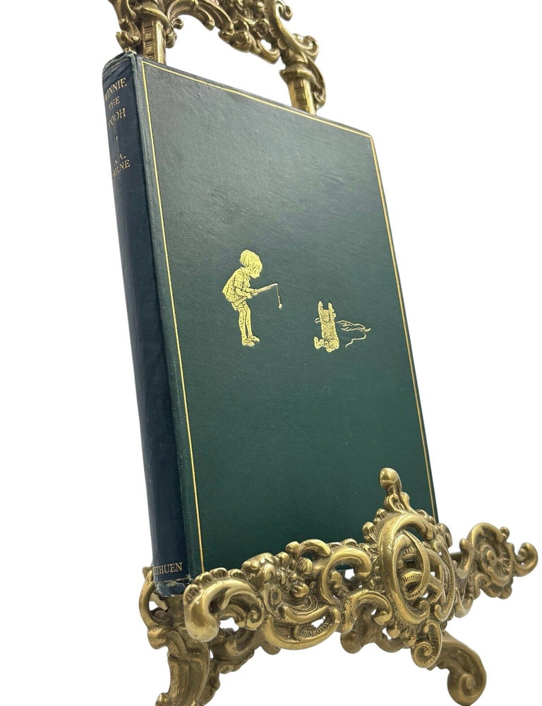 Item #103804 Winnie the Pooh. A. A. MILNE.